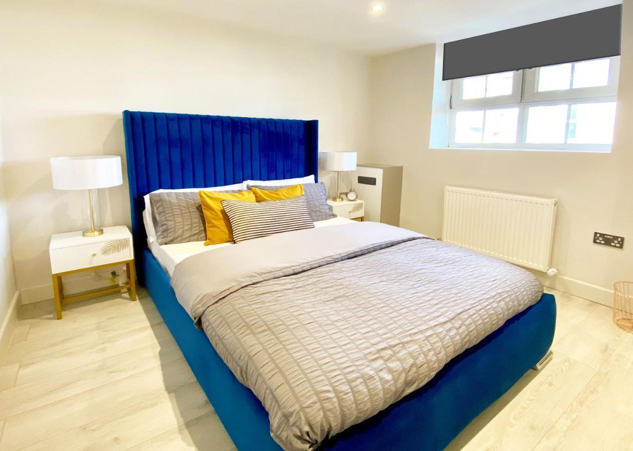 Perfect Central Location- 5 Minutes From Tower Bridge ! 8 Minutes Walk From Tube Londyn Zewnętrze zdjęcie