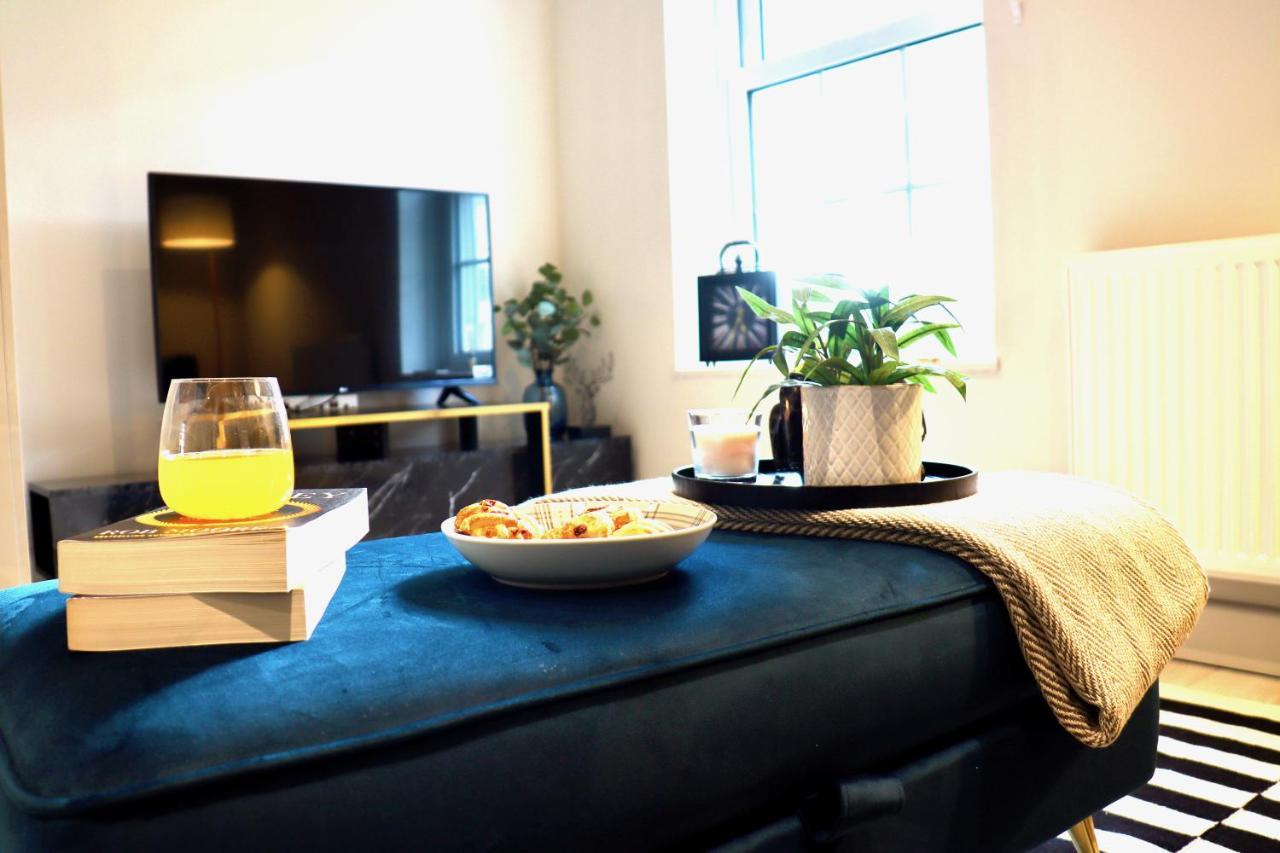 Perfect Central Location- 5 Minutes From Tower Bridge ! 8 Minutes Walk From Tube Londyn Zewnętrze zdjęcie
