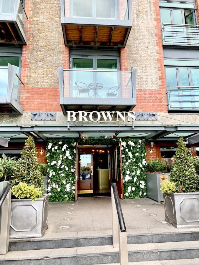 Perfect Central Location- 5 Minutes From Tower Bridge ! 8 Minutes Walk From Tube Londyn Zewnętrze zdjęcie